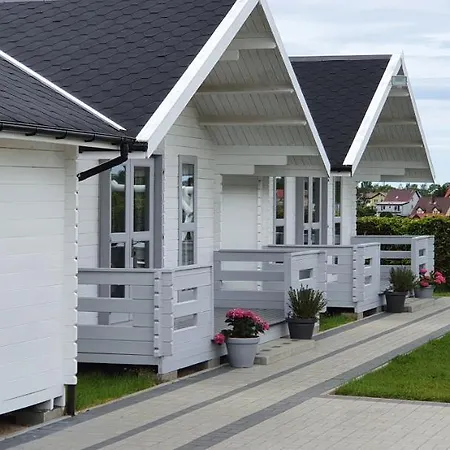 Komodor - Ozonowane אכסניה *